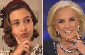 Juana viale (buenos aires, 15 de abril de 1982) es una actriz y presentadora de televisión argentina.es famosa por ser la nieta de mirtha legrand y daniel tinayre, la sobrina nieta de silvia legrand y josé martínez suarez y la hija de marcela tinayre. Quien Es La Actriz Que Interpreto A Mirtha Legrand En Atav