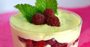 Verrines Framboises Creme De Mascarpone Gateaux Et Desserts Framboise Verrine Framboise