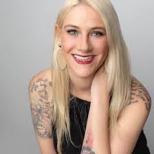 Darian Conner's Instagram, Twitter & Facebook