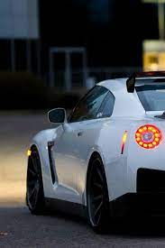 Find the best nissan gtr r35 wallpaper on wallpapertag. Nissan Gtr R35 White Car At Evening 640x960 Iphone 4 4s Wallpaper Background Picture Image