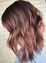 See Here The Awesome Trends Of Rose Gold Hair Colors And Hairstyles For Best Ever Hair Looks Ri Brown Hair Balayage Short Hair Balayage Rose Gold Hair Balayage