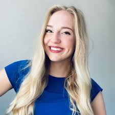 Jess Carpenter (@jesscarpenterwrites)