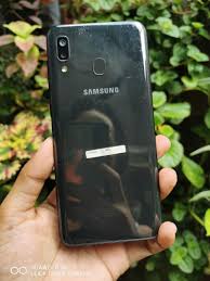Once you receive our 8 digit samsung unlock code (network code) and easy to follow instructions, your samsung phone will be unlocked within 2 minutes. Samsung A20 Duos Lte 32gb Factory Unlock Mobile Phones Gadgets Mobile Phones Android Phones Samsung On Carousell