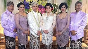 Rekomendasi wedding organizer pilihan artis selanjutnya datang dari raffi ahmad dan nagita slavina. Resepsi Pernikahan Raffi Dan Nagita Di Bali Dijaga Ketat