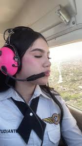 Emy Estrada Piloto