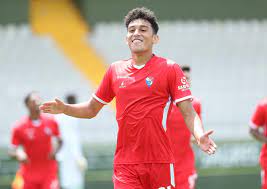 Maybe you would like to learn more about one of these? Gil Vicente 2021 22 Home Kit