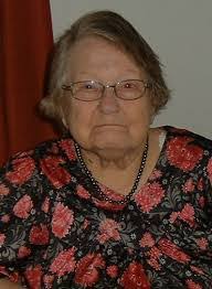 Daphne Noble's Instagram, Twitter & Facebook