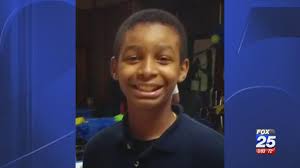 Has anyone seen Kristopher Lewis? : r/boston