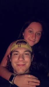 Gavin Ray Cevarr🎤 (@gav._.ray)