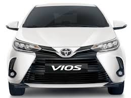 The newest subcompact toyota yaris hatchback is a versatile car with a stylish exterior, spacious interior, nimble performance & amazing safety features. 2021 Toyota Yaris Facelift Revealed Drive Arabia