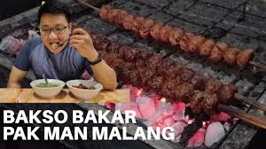 Saiful anwar, serta kedai bakso cak man yang melegenda. Bakso Bakar Pak Man Malang Bakso Bakar Terenak Di Kota Malang 1 Youtube