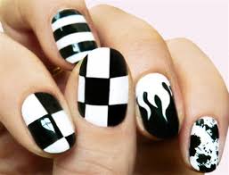 Easy Black And White Nail Designs For Short Nails Pictures Bordered nails will look amazing in any color combo. white nail designs for short nails pictures