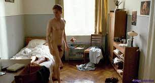 Louis Hofmann Nude Uncensored And Gay Sex Movies - Men Celebrities