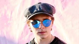 David beckham has brooklyn's nickname, buster, tattooed on his neck and of course multiple other piece which brooklyn has multiple other tattoos that have to do with his family, hobbies, and friends. Brooklyn Beckham Turned 18 And Promptly Got Seven Tattoos Gq