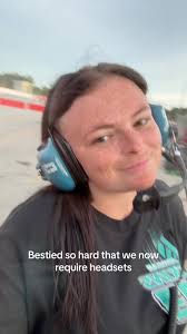 Pit crew secured 🤘🏼💗 #carteretcountyspeedway #PitCrew #streetstock  @JordanAtkins&JoeyMillerRacing @Jordan Atkins @𝓚𝓪𝔂 𝓛𝓪𝔀𝓼𝓸𝓷