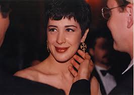 Raia was born in campinas and was married to edson celulari from 1993 until 2010. Claudia Raia Photo 7 Of 53 Pics Wallpaper Photo 302486 Theplace2