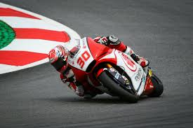Takaaki nakagami will remain with the lcr honda motogp team for the 2019 season. Motogp Takaaki Nakagami Steigt 2018 In Die Motogp Auf Und Fahrt Fur Lcr Honda