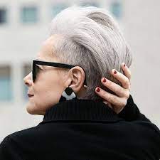 Maybe you would like to learn more about one of these? Deze 10 Kapsels Zijn Ideaal Voor De 50 Plus Dame Kapsels Voor Haar