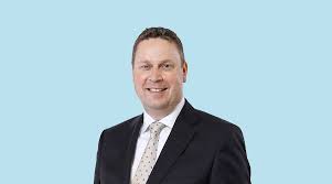 It specializes in asset management services for wealthy individuals and. Vp Bank Ernennt Finanzchef People Aktuell Investrends Ch