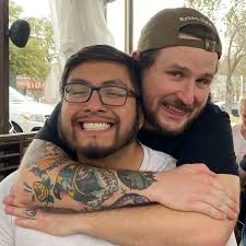 Great pic with a good buddy 🤙