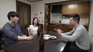 After Being Touched Too Much by a Dispatched Massage Therapist, She  Couldnt Endure the P