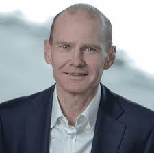 Kenneth Towle's Instagram, Twitter & Facebook