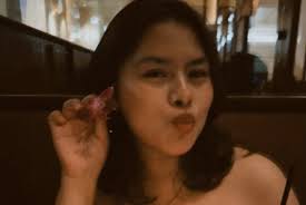 Next up is #12 Miss Lillian she plans