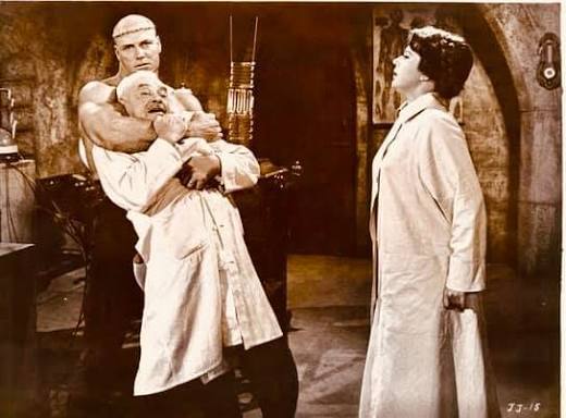 JESSE JAMES MEETS FRANKENSTEIN'S DAUGHTER (1966)