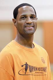 Ex-Bow Leads Youth Hoops