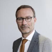 Danielle Dew Bilbao Email & Phone Number