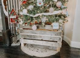 This article includes glimpse inside diy rustic christmas tree stand tips, some you may do your self, the others might merely serve as inspiration. Diy Christmas Tree Box With Raised Platform Discount Code