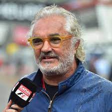 Noi continuiamo a investire, a creare lavoro e a espanderci. Flavio Briatore Befurwortet Die Model Plane Von Tochter Leni Gala De