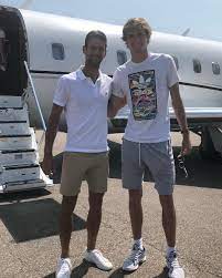 Latest news on alexander zverev, including fixtures, live scores, results, injuries and progress world no 7 alexander zverev has confirmed via instagram that he has parted ways with roger federer's. Basia On Twitter Alexander Zverev On Instagram