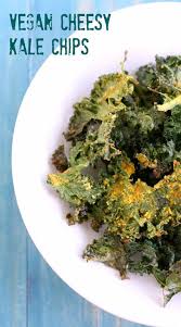 Vegan Cheesy Baked Kale Chips The Pretty Bee Recipe Cheesy Kale Chips Kale Chip Recipes Kale Chips