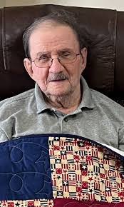 Steve Kitchens's Instagram, Twitter & Facebook