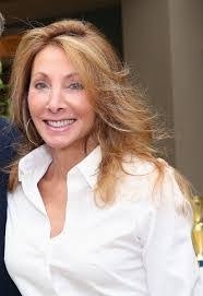 Karen Panza's Instagram, Twitter & Facebook