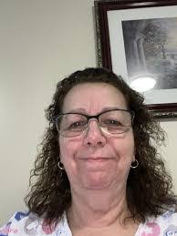 Debbie Soares's Instagram, Twitter & Facebook