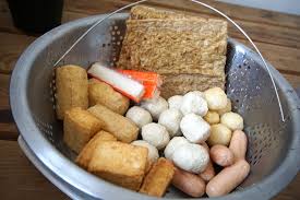 Anda tidak perlu sukar untuk membuat oden steamboat, dengan resepi ini sangat mudah untuk memasaknya dan ringkas, selamat mencuba. 5 Langkah Mudah Buat Oden Family Mart Sendiri Di Rumah