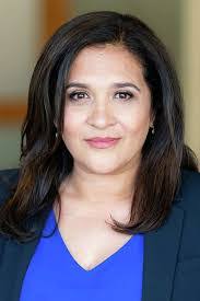 Lisa Uresti's Instagram, Twitter & Facebook