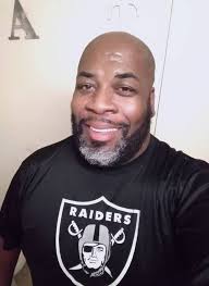 Tall Texann's Welcomes Raider Fans: (Nov 1, 1975, Aj)