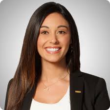 Brittany Morgan, Branch Manager of TowneBank North Ridge