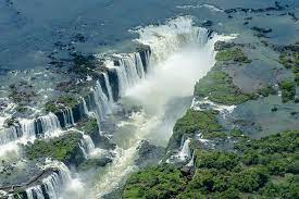 Bei brasilien und paraguay wird das etwas lockerer gesehen. Wasserfalle Von Iguazu 6 Insidertipps Berginstinct