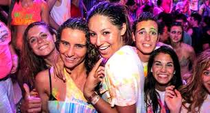 Review Glow Paint Party At Es Paradis Ibiza Spotlight Rave clubbing festival in the dark neon make up party face body paint glow ca.