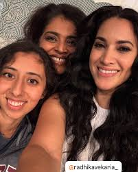 I was so incredibly blessed to have seen the magnificent @hsrkofficial and  @agamtheband live in concert last night. I stumbled upon this band quite by  chance when a reel came up in