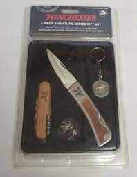 4.9 out of 5 stars based on 63 product ratings(63). Oliver F Winchester 3 Piece Signature Series Gift Set Pocket 2 Knives Keychain 9 70 Picclick