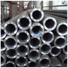Hot Finished Seamless Pipes En8