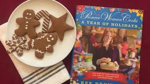 Ok christmas is on its way and lets start doing some good stuffs.i was going through nigella christmas cookbook and easy cookie decorating with kids check out these incredible pioneer woman christmas cookies as well as allow us understand. Pin On Cookies