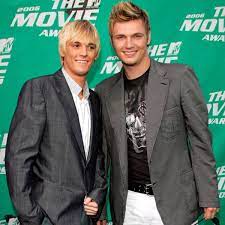 Backstreet boy nick carter has been granted a temporary restraining order against younger brother aaron after alleging he threatened to kill nick's pregnant wife. Aaron Carter Gets Restraining Order To Stay Away From Brother Nick Carter Masala Com