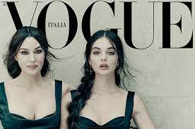 Pictures generate income from 2.000.000 fans like, several comments, including exhibition. Semejnyj Podryad Monika Belluchchi Snyalas Dlya Oblozhki Vogue S Docheryu Devoj Spletnik