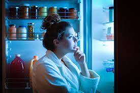Night Eating Syndrome Is A Real Thing - Healthywomen